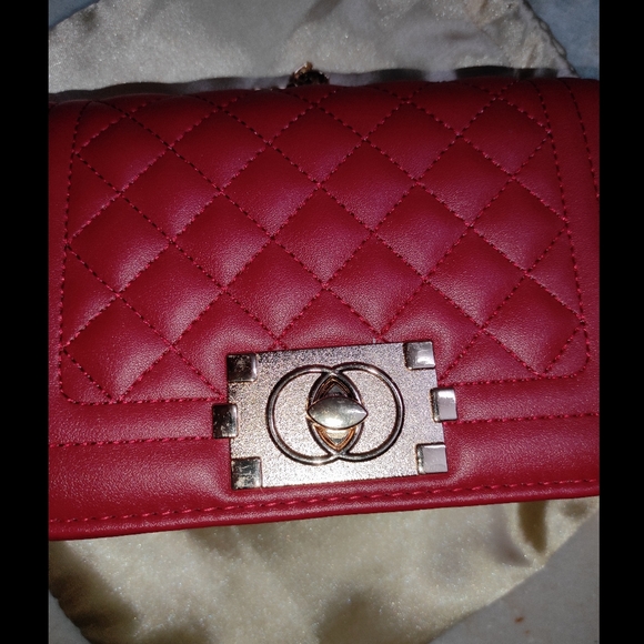 Red Bag (2 in 1 ) New with dustbag - Picture 7 of 16